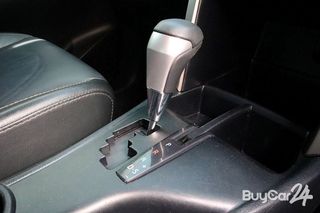 2019 Toyota INNOVA (ปี 16-22) 2.8 Crysta V thumbnail 12