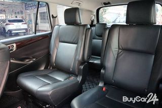 2019 Toyota INNOVA (ปี 16-22) 2.8 Crysta V thumbnail 14