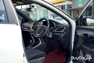 2019 Toyota YARIS (ปี 17-25) 1.2 Mid thumbnail 11