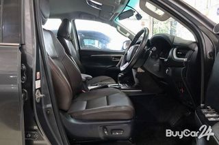 2016 Toyota FORTUNER (ปี 15-25) 2.4 V thumbnail 10