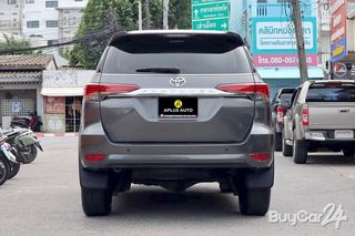 2016 Toyota FORTUNER (ปี 15-25) 2.4 V thumbnail 5