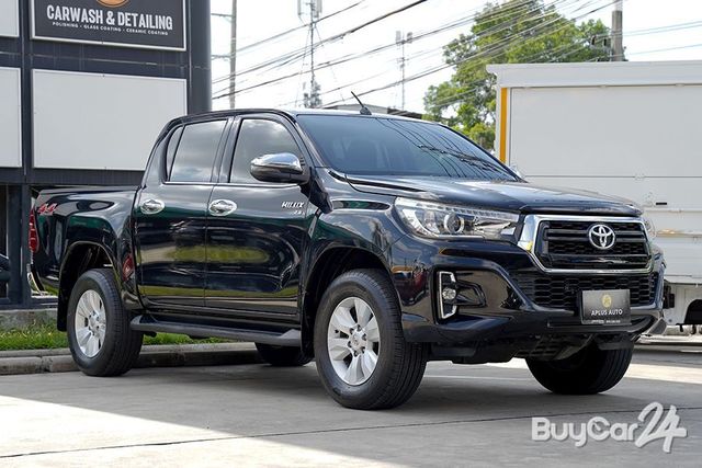 2019 Toyota HILUX REVO