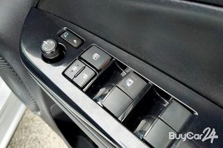 2020 Toyota Yaris Ativ (ปี 17-22) 1.2 Sport Premium thumbnail 13
