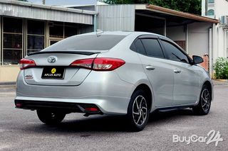 2020 Toyota Yaris Ativ (ปี 17-22) 1.2 Sport Premium thumbnail 6