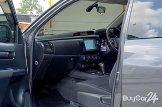 2022 Toyota HILUX REVO Smart Cab 2.4 Z Edition Entry Smart Cab thumbnail 15