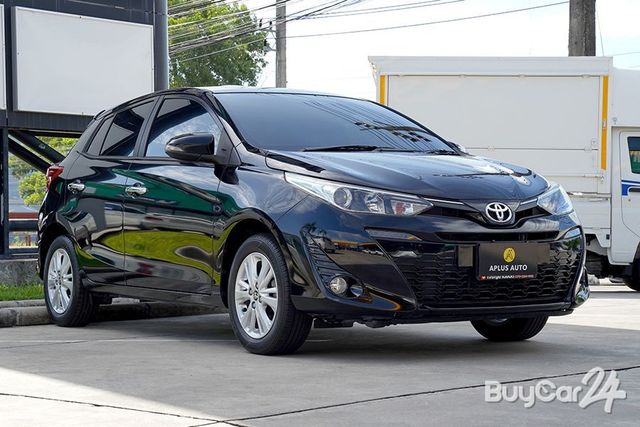 2017 Toyota YARIS