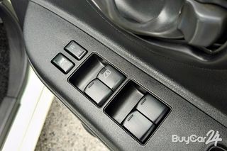 2011 Nissan MARCH (ปี 10-21) 1.2 E thumbnail 13