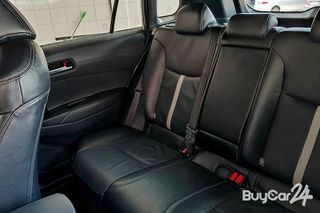2021 Toyota Corolla Cross (Year 20-26) 1.8 Hybrid Premium Safety GR Sport thumbnail 18