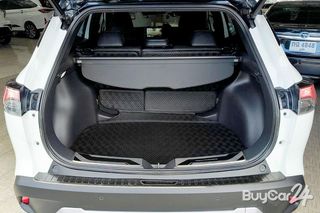 2021 Toyota Corolla Cross (Year 20-26) 1.8 Hybrid Premium Safety GR Sport thumbnail 6
