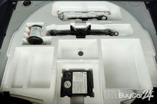 2021 Toyota Corolla Cross (Year 20-26) 1.8 Hybrid Premium Safety GR Sport thumbnail 7