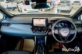 2021 Toyota Corolla Cross (Year 20-26) 1.8 Hybrid Premium Safety GR Sport thumbnail 19