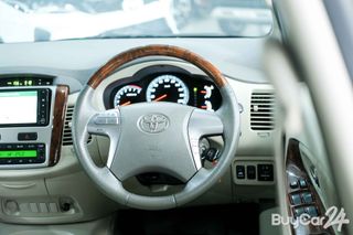 2015 Toyota INNOVA (Year 11-15) 2.0 V thumbnail 11