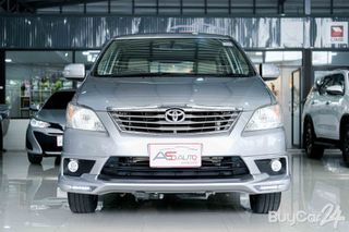 2015 Toyota INNOVA (Year 11-15) 2.0 V thumbnail 2