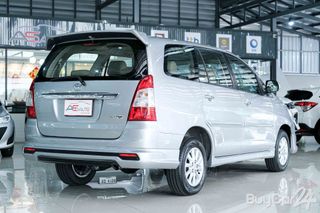 2015 Toyota INNOVA (Year 11-15) 2.0 V thumbnail 4