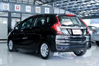 2021 Honda JAZZ (ปี 14-22) 1.5 V+ thumbnail 6