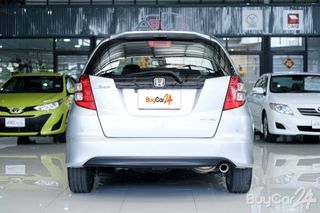 2008 Honda JAZZ (ปี 08-14) 1.5 SV thumbnail 5
