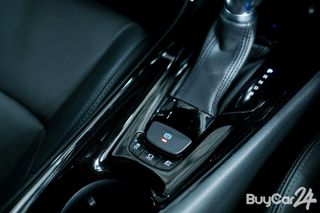 2018 Toyota C-HR (Year 17-23) 1.8 HV Hi thumbnail 20