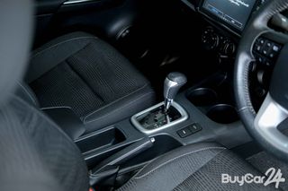 2022 Toyota HILUX REVO Smart Cab 2.4 Z Edition Mid Smart Cab thumbnail 18