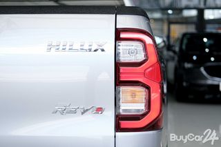2022 Toyota HILUX REVO Smart Cab 2.4 Z Edition Mid Smart Cab thumbnail 8
