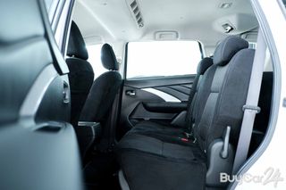 2023 Mitsubishi Xpander (Year 22-27) 1.5 GLS-LTD thumbnail 17