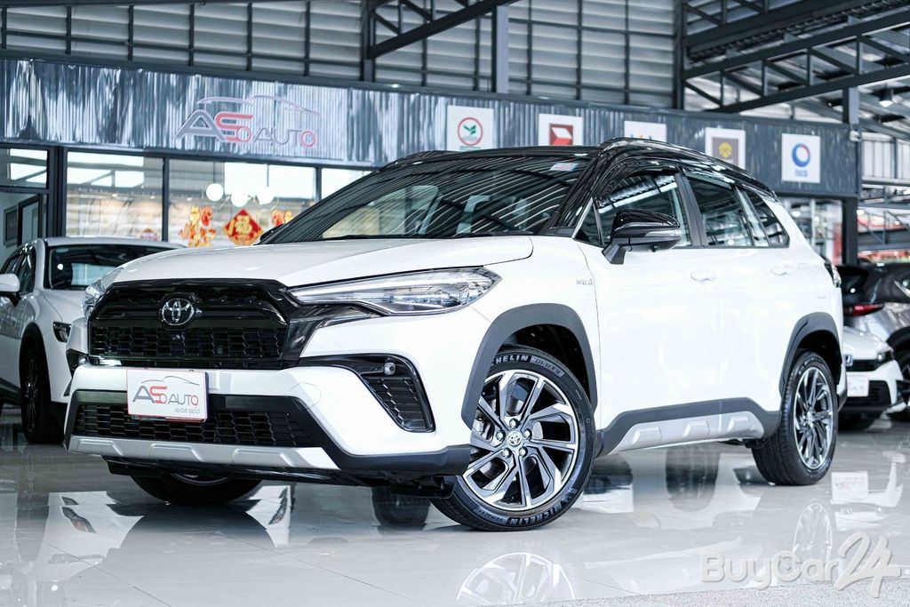 2023 Toyota Corolla Cross (Year 20-26) 1.8 Hybrid Premium Safety GR Sport - 1