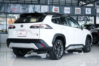 2023 Toyota Corolla Cross (Year 20-26) 1.8 Hybrid Premium Safety GR Sport thumbnail 4