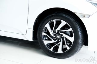 2016 Honda CIVIC FC (Year 16-20) 1.8 EL thumbnail 9