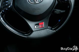 2022 Toyota C-HR (ปี 17-23) 1.8 HEV GR Sport thumbnail 18