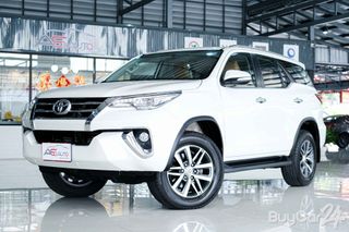 2016 Toyota FORTUNER (ปี 15-25) 2.8 V 4WD thumbnail 1